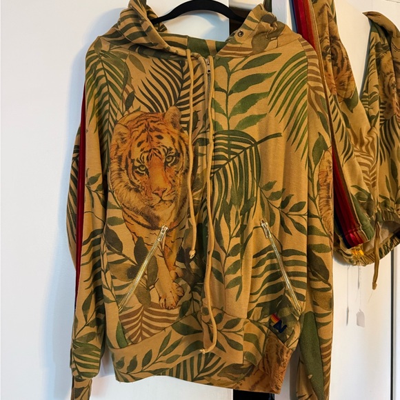 Aviator Nation Cozy Cream set - Picture 2 of 8